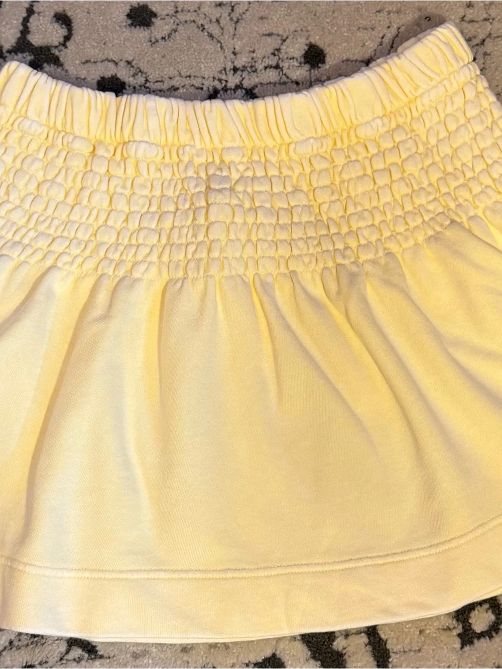 Aerie Women’s Yellow Skirt Mini Elastic Waist Size L NWT!